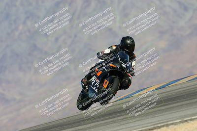 media/Feb-03-2024-SoCal Trackdays (Sat) [[767c60a41c]]/5-Turn 9 Set 2 (1040am)/